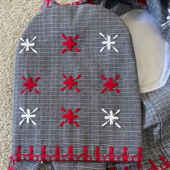 Filipiniana Handwoven Bolero Gray Red - Picture 5 of 6